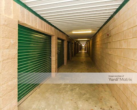 Source URL: https://cdnsc.rentcafe.com/dmslivecafe/3/1080108/1080108-1-3.jpg?width=-1&height=385&quality=80