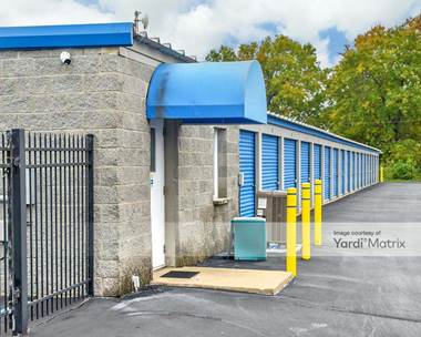 Storage Units for Rent available at 1510 Research Drive, Jeffersonville, IN 47130