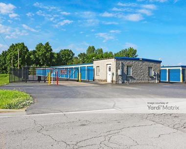 Storage Units for Rent available at 1510 Research Drive, Jeffersonville, IN 47130