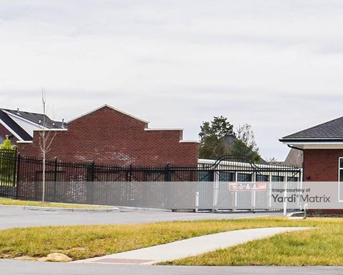 Source URL: https://cdnsc.rentcafe.com/dmslivecafe/3/1080119/1080119-1-2.jpg?width=-1&height=385&quality=80