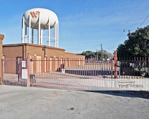 Source URL: https://cdnsc.rentcafe.com/dmslivecafe/3/1080223/1080223-1-2.jpg?width=-1&height=385&quality=80