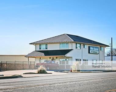 Storage Units for Rent available at 604 Sun Valley Blvd, Hewitt, TX 76643