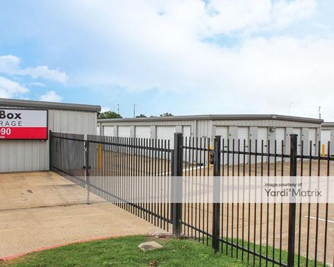 Source URL: https://cdnsc.rentcafe.com/dmslivecafe/3/1080232/1080232-1-4.jpg?width=-1&height=385&quality=80