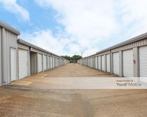 Source URL: https://cdnsc.rentcafe.com/dmslivecafe/3/1080232/1080232-1-5.jpg?width=-1&height=385&quality=80