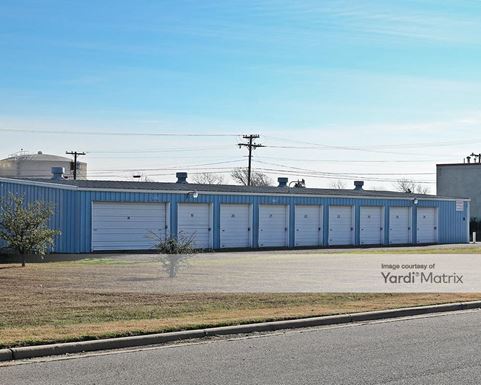 Source URL: https://cdnsc.rentcafe.com/dmslivecafe/3/1080244/1080244-1-4.jpg?width=-1&height=385&quality=80