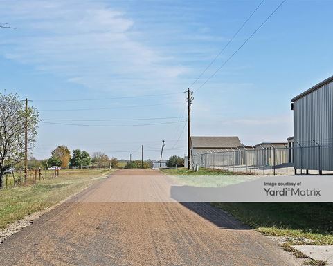 Source URL: https://cdnsc.rentcafe.com/dmslivecafe/3/1080273/1080273-1-5.jpg?width=-1&height=385&quality=80