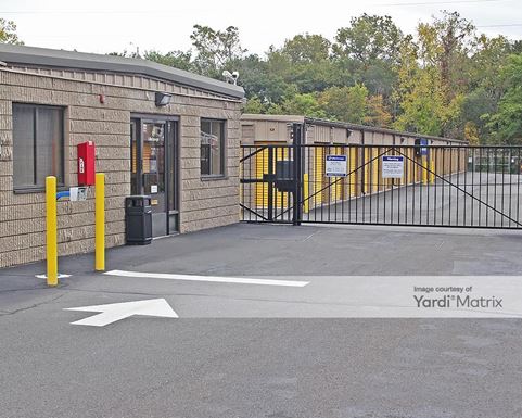 Source URL: https://cdnsc.rentcafe.com/dmslivecafe/3/1080287/1080287-1-2.jpg?width=-1&height=385&quality=80