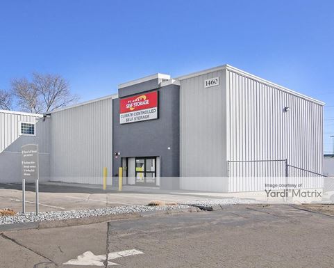 Source URL: https://cdnsc.rentcafe.com/dmslivecafe/3/1080305/1080305-1-4.jpg?width=-1&height=385&quality=80