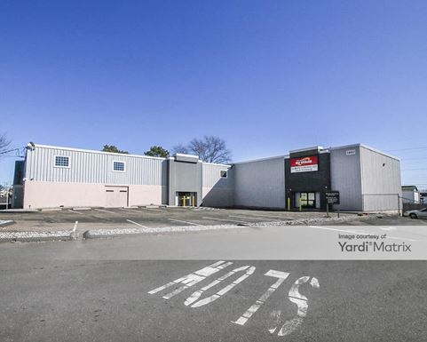 Source URL: https://cdnsc.rentcafe.com/dmslivecafe/3/1080305/1080305-1-5.jpg?width=-1&height=385&quality=80