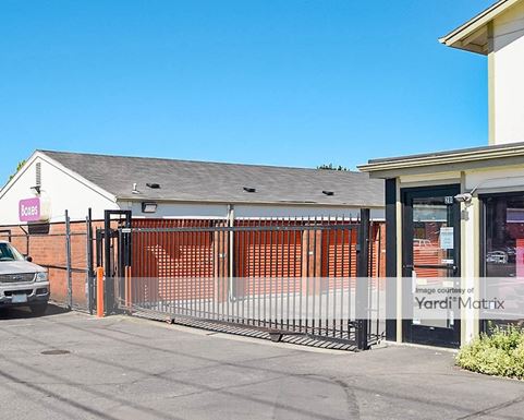 Source URL: https://cdnsc.rentcafe.com/dmslivecafe/3/1080336/1080336-1-6.jpg?width=-1&height=385&quality=80