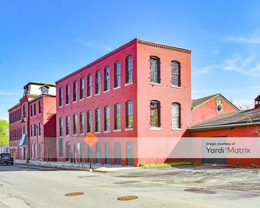 Storage Units for Rent available at 1146 Main Street, Fitchburg, MA 01420