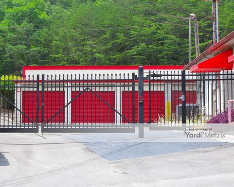 Source URL: https://cdnsc.rentcafe.com/dmslivecafe/3/1080400/1080400-1-2.jpg?width=-1&height=385&quality=80