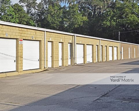 Source URL: https://cdnsc.rentcafe.com/dmslivecafe/3/1080417/1080417-1-5.jpg?width=-1&height=385&quality=80