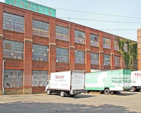 Source URL: https://cdnsc.rentcafe.com/dmslivecafe/3/1080486/1080486-1-5.jpg?width=-1&height=385&quality=80