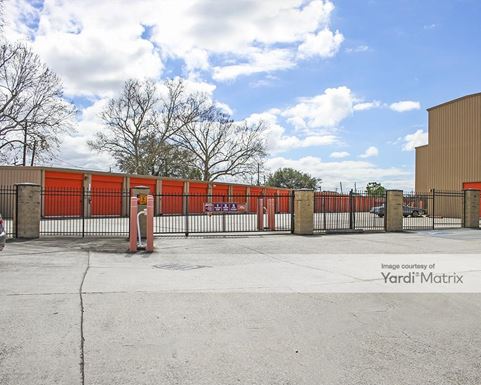 Source URL: https://cdnsc.rentcafe.com/dmslivecafe/3/1080515/1080515-1-2.jpg?width=-1&height=385&quality=80