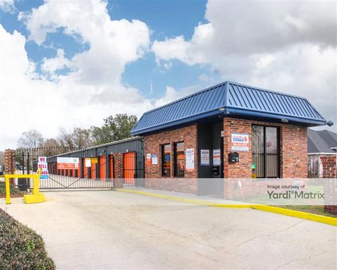 Source URL: https://cdnsc.rentcafe.com/dmslivecafe/3/1080519/1080519-1-3.jpg?width=-1&height=385&quality=80