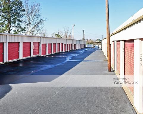 Source URL: https://cdnsc.rentcafe.com/dmslivecafe/3/1080587/1080587-1-4.jpg?width=-1&height=385&quality=80