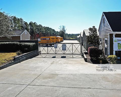 Source URL: https://cdnsc.rentcafe.com/dmslivecafe/3/1080595/1080595-1-4.jpg?width=-1&height=385&quality=80