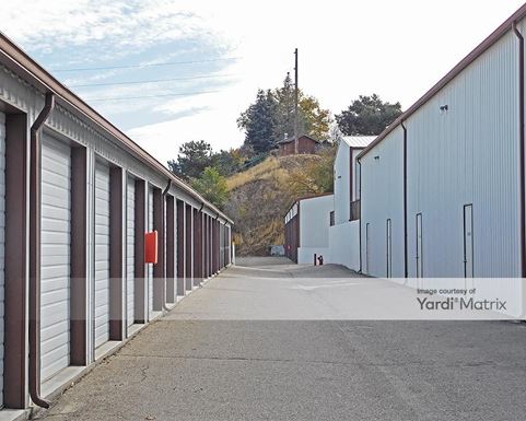 Source URL: https://cdnsc.rentcafe.com/dmslivecafe/3/1080631/1080631-1-2.jpg?width=-1&height=385&quality=80