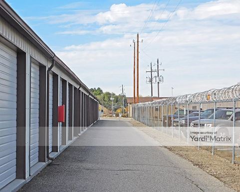 Source URL: https://cdnsc.rentcafe.com/dmslivecafe/3/1080631/1080631-1-3.jpg?width=-1&height=385&quality=80