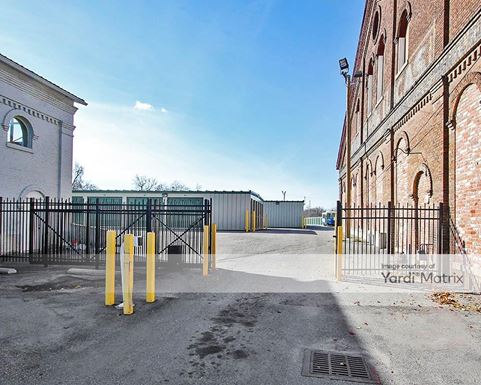 Source URL: https://cdnsc.rentcafe.com/dmslivecafe/3/1080653/1080653-1-3.jpg?width=-1&height=385&quality=80