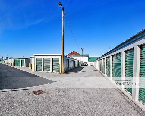 Source URL: https://cdnsc.rentcafe.com/dmslivecafe/3/1080653/1080653-1-4.jpg?width=-1&height=385&quality=80