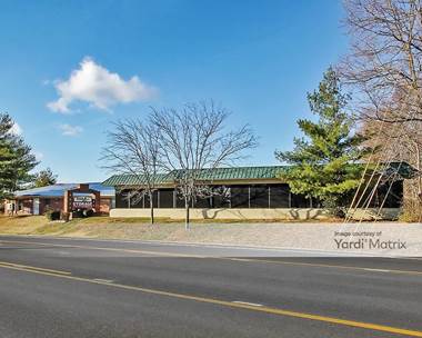 Storage Units for Rent available at 9911 LaGrange Road, Louisville, KY 40223