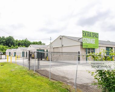 Storage Units for Rent available at 4010 Oaklawn Drive, Louisville, KY 40219