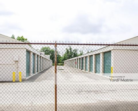 Source URL: https://cdnsc.rentcafe.com/dmslivecafe/3/1080689/1080689-1-5.jpg?width=-1&height=385&quality=80