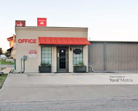 Source URL: https://cdnsc.rentcafe.com/dmslivecafe/3/1080702/1080702-1-4.jpg?width=-1&height=385&quality=80