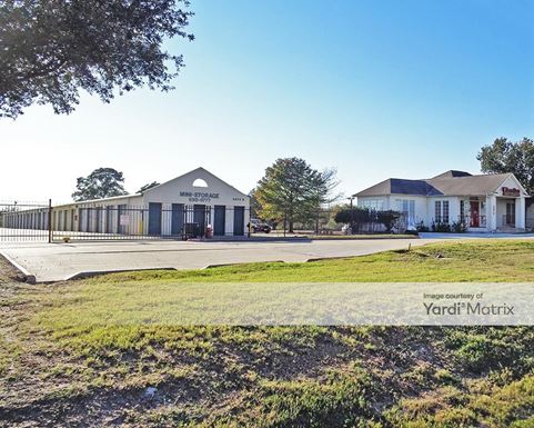 Source URL: https://cdnsc.rentcafe.com/dmslivecafe/3/1080704/1080704-1-4.jpg?width=-1&height=385&quality=80