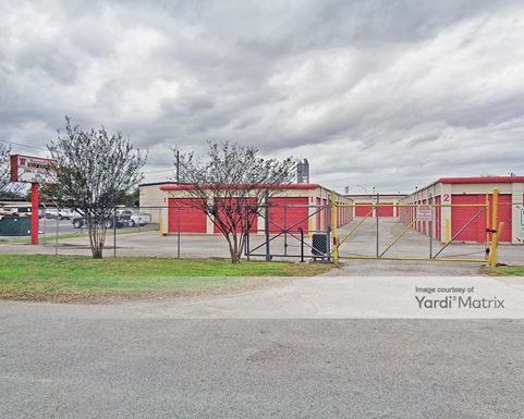 Source URL: https://cdnsc.rentcafe.com/dmslivecafe/3/1080705/1080705-1-4.jpg?width=-1&height=385&quality=80