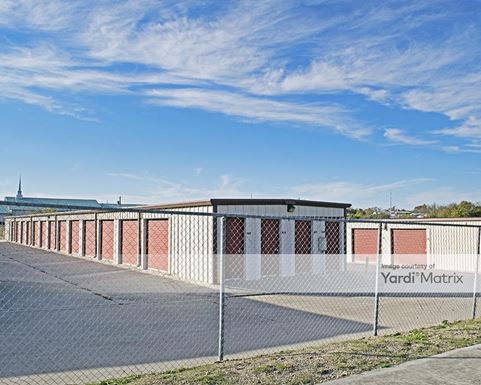 Source URL: https://cdnsc.rentcafe.com/dmslivecafe/3/1080711/1080711-1-3.jpg?width=-1&height=385&quality=80