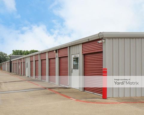 Source URL: https://cdnsc.rentcafe.com/dmslivecafe/3/1080713/1080713-1-5.jpg?width=-1&height=385&quality=80