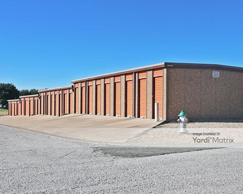 Source URL: https://cdnsc.rentcafe.com/dmslivecafe/3/1080714/1080714-1-4.jpg?width=-1&height=385&quality=80