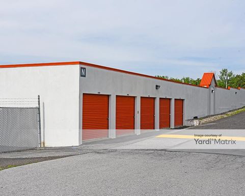 Source URL: https://cdnsc.rentcafe.com/dmslivecafe/3/1080777/1080777-1-4.jpg?width=-1&height=385&quality=80