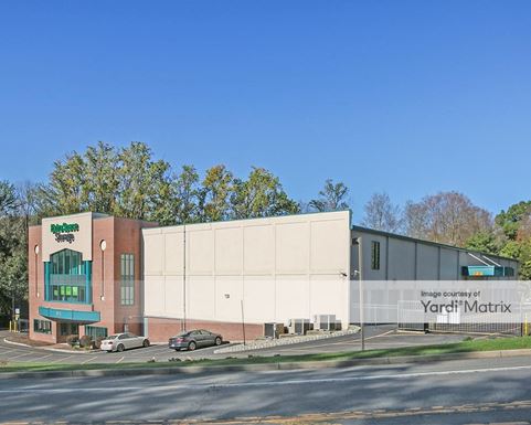 Source URL: https://cdnsc.rentcafe.com/dmslivecafe/3/1080798/1080798-1-2.jpg?width=-1&height=385&quality=80