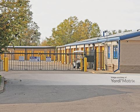 Source URL: https://cdnsc.rentcafe.com/dmslivecafe/3/1080835/1080835-1-3.jpg?width=-1&height=385&quality=80