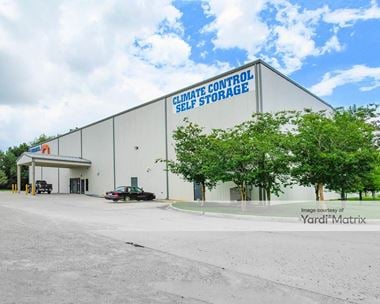 Storage Units for Rent available at 3147 College Drive, Baton Rouge, LA 70808