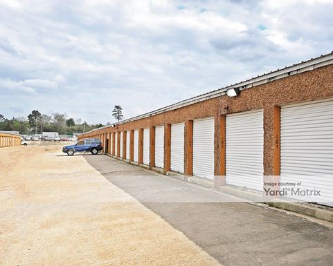 Source URL: https://cdnsc.rentcafe.com/dmslivecafe/3/1080875/1080875-1-3.jpg?width=-1&height=385&quality=80