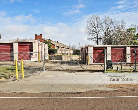 Source URL: https://cdnsc.rentcafe.com/dmslivecafe/3/1080880/1080880-1-2.jpg?width=-1&height=385&quality=80