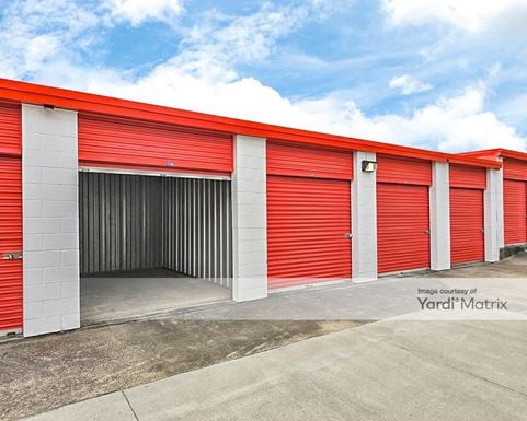 Source URL: https://cdnsc.rentcafe.com/dmslivecafe/3/1080887/1080887-1-4.jpg?width=-1&height=385&quality=80