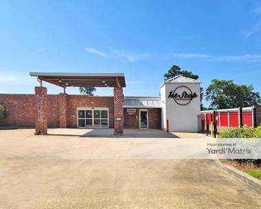 Storage Units for Rent available at 189 Country Place Pkwy, Pearl, MS 39208