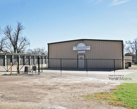 Source URL: https://cdnsc.rentcafe.com/dmslivecafe/3/1080892/1080892-1-2.jpg?width=-1&height=385&quality=80