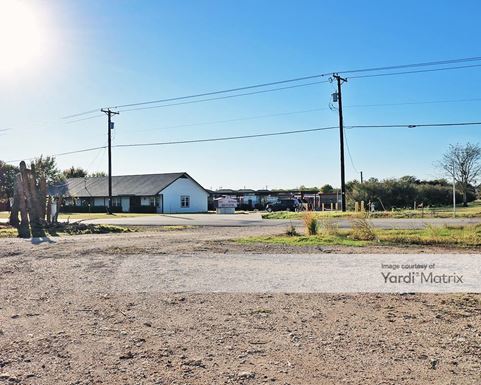 Source URL: https://cdnsc.rentcafe.com/dmslivecafe/3/1080896/1080896-1-3.jpg?width=-1&height=385&quality=80