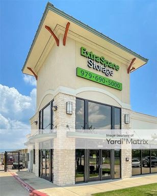 Source URL: https://cdnsc.rentcafe.com/dmslivecafe/3/1080904/1080904-1-2.jpg?width=-1&height=385&quality=80