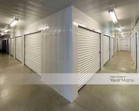 Source URL: https://cdnsc.rentcafe.com/dmslivecafe/3/1080904/1080904-1-4.jpg?width=-1&height=385&quality=80