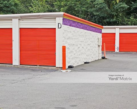 Source URL: https://cdnsc.rentcafe.com/dmslivecafe/3/1080932/1080932-1-4.jpg?width=-1&height=385&quality=80