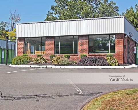 Source URL: https://cdnsc.rentcafe.com/dmslivecafe/3/1080973/1080973-1-2.jpg?width=-1&height=385&quality=80