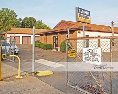 Storage Units for Rent available at 73 Chamberlain Hwy, Meriden, CT 06451